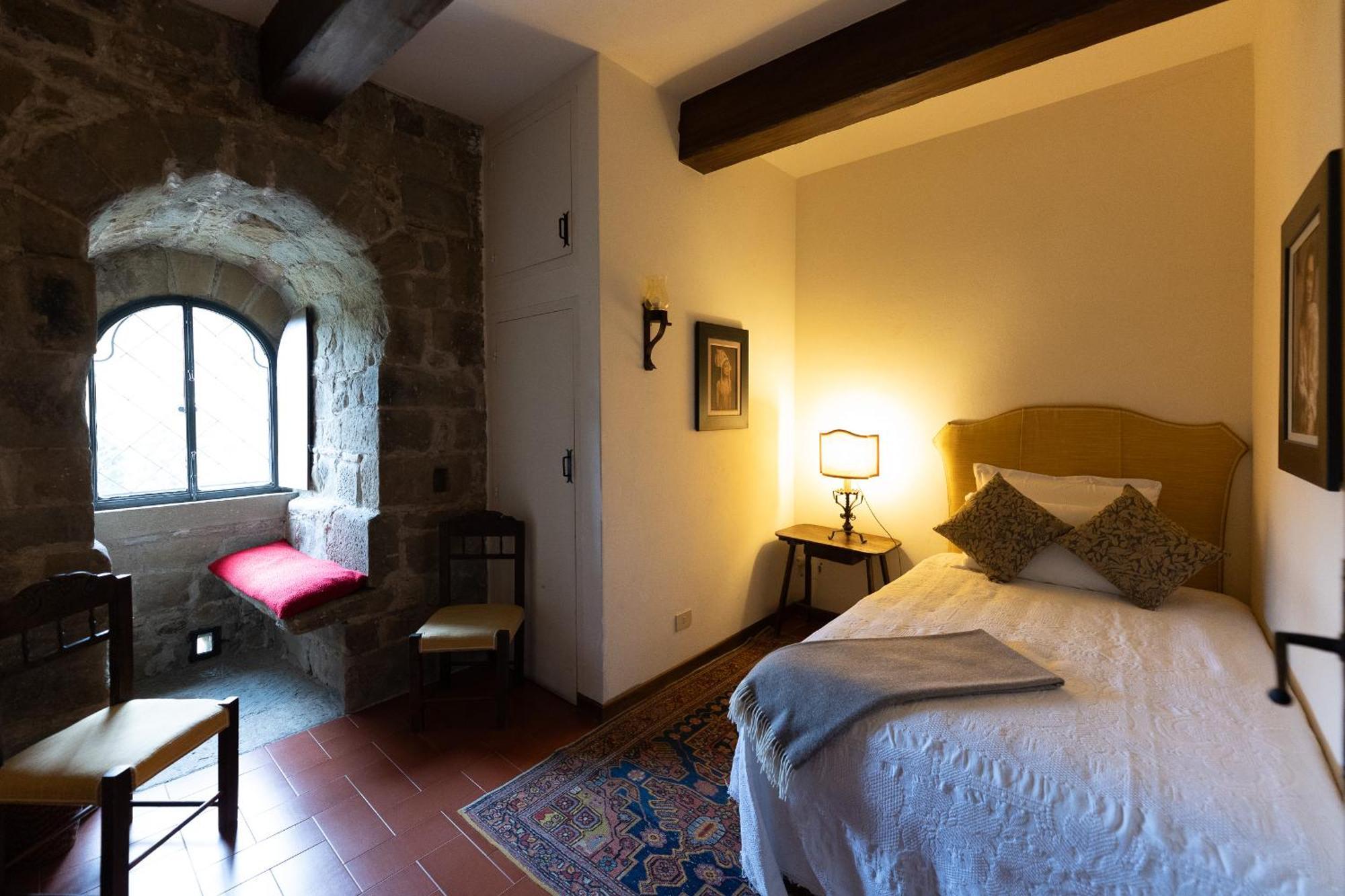 普拉托韦基奥Castello E Borgo Di Porciano别墅 外观 照片