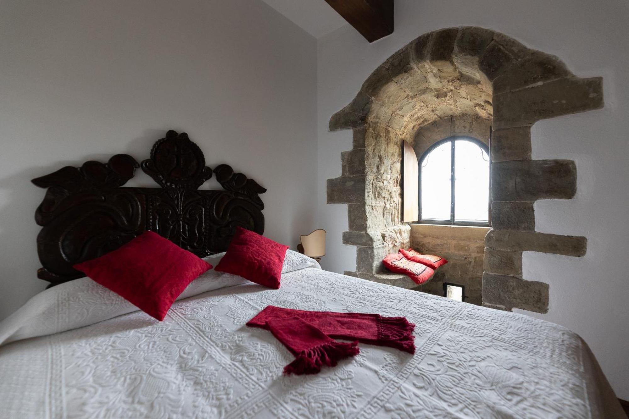 普拉托韦基奥Castello E Borgo Di Porciano别墅 外观 照片